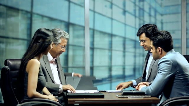 las reuniones formales son parte de la cultura empresarial en india